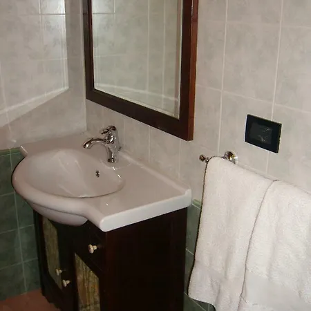 Dammuso Siba Apartman Scauri